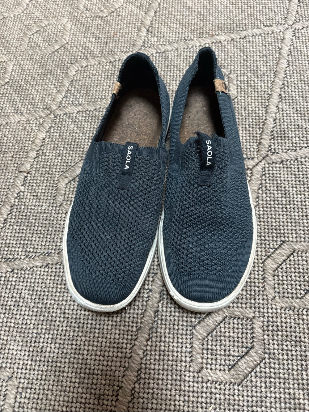 Women’s Slip-On Saola Knit Sneakers in Navy